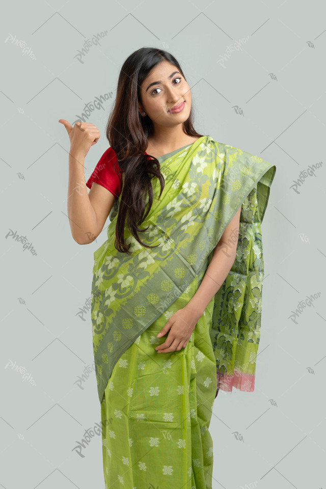 Bangladeshi female pointing left