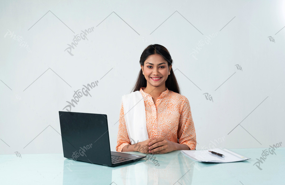 Smiling young woman freelancer