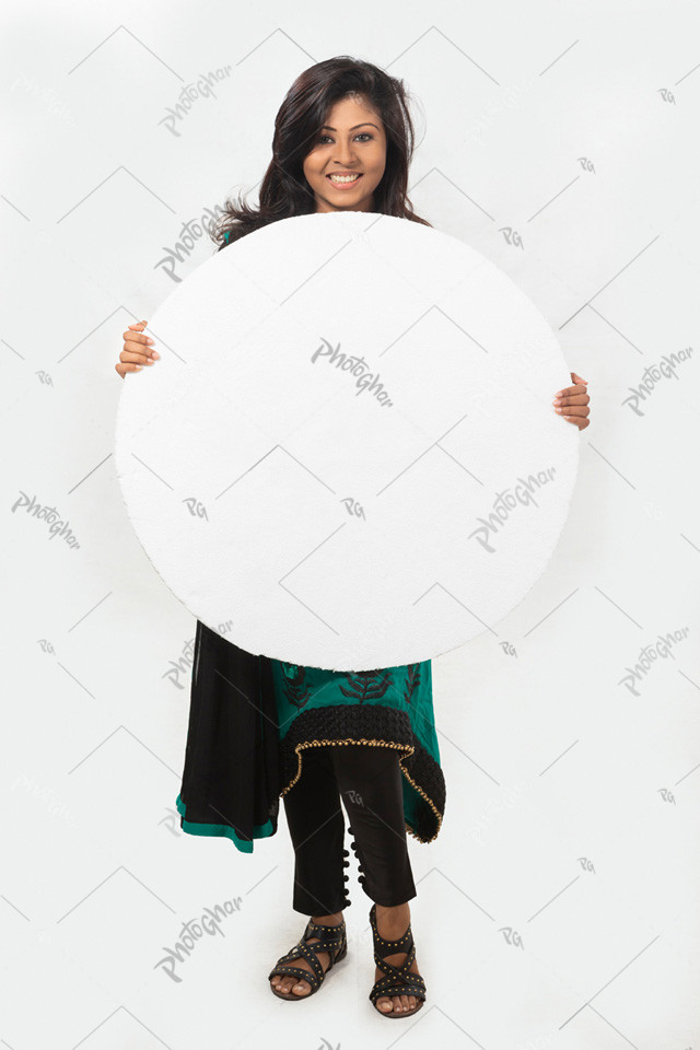 bangladeshi girl holding message board