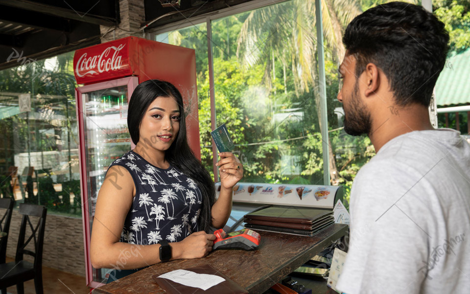 bangladeshi woman Tourist