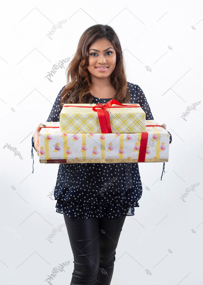 young housewife wavy hair